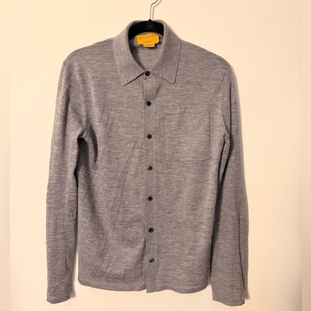 Guest in Residence - Showtime Shirt in Gray - Picture 2 of 6